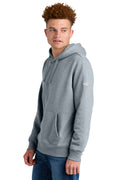 The North Face® Sleeve Logo Pullover Hoodie TNF Light Grey Heather